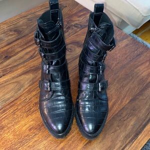 Dolce vita faux leather ankle boots